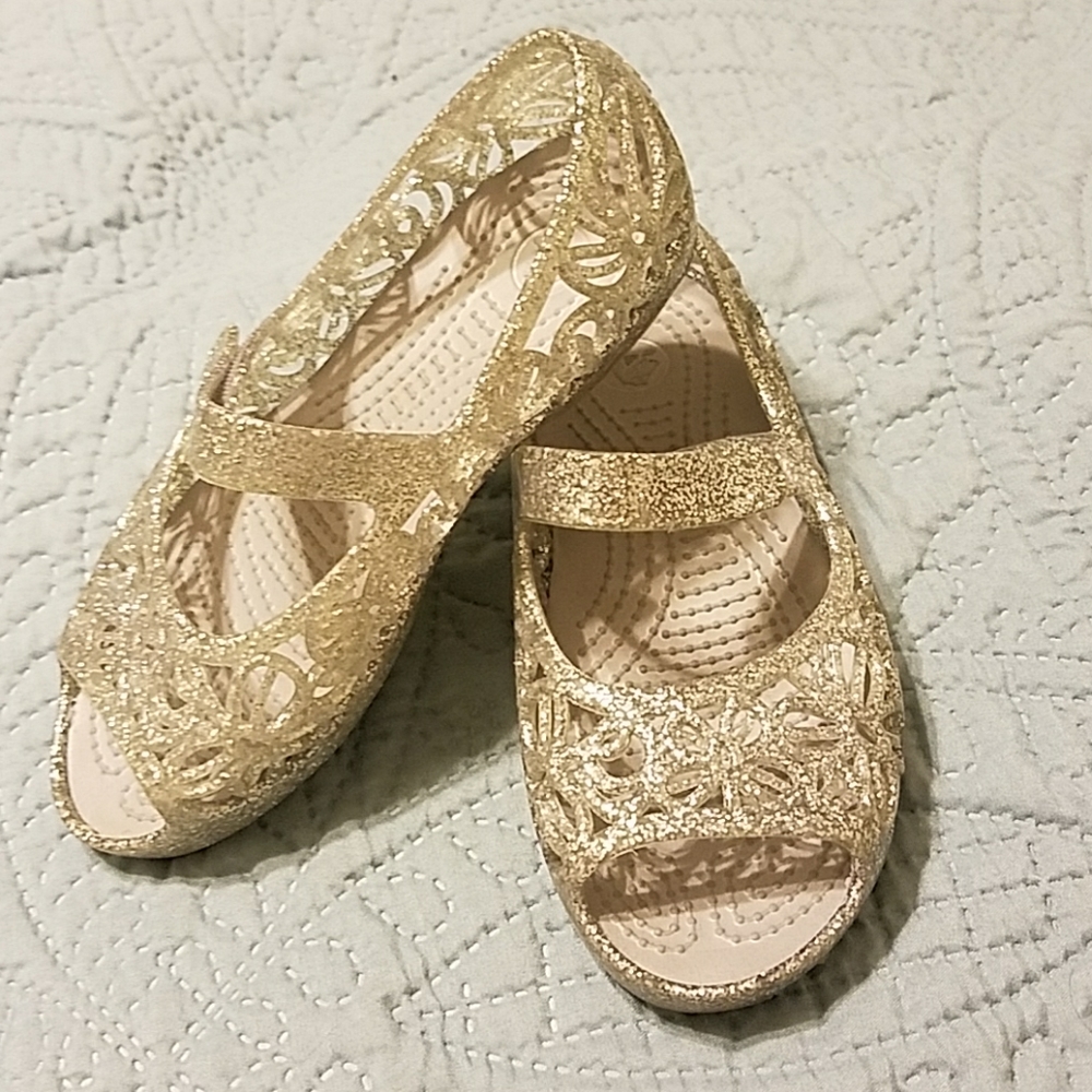 11toddler silver glitter isabella crocs
